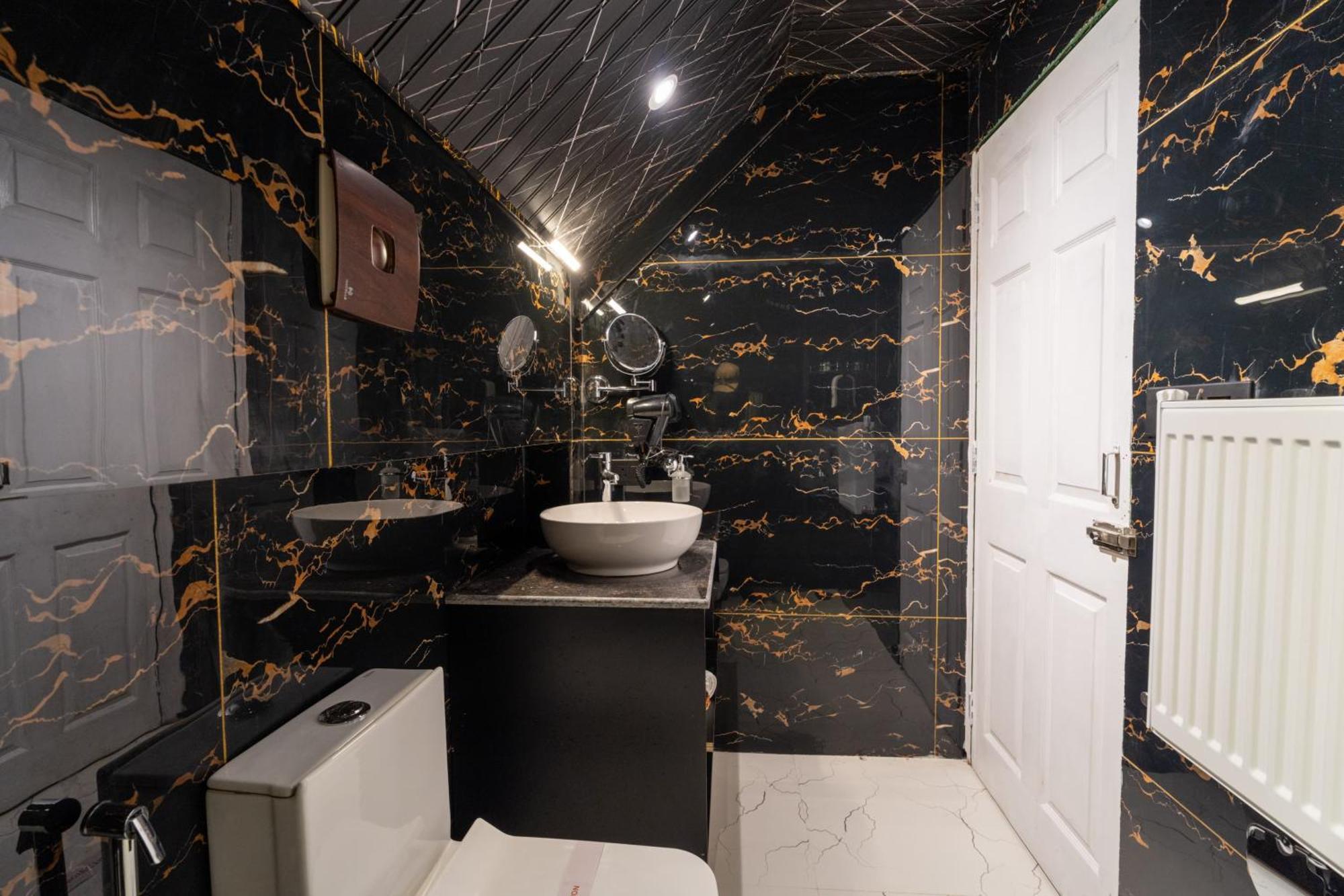 Green Rooms Resort 굴마르그 외부 사진