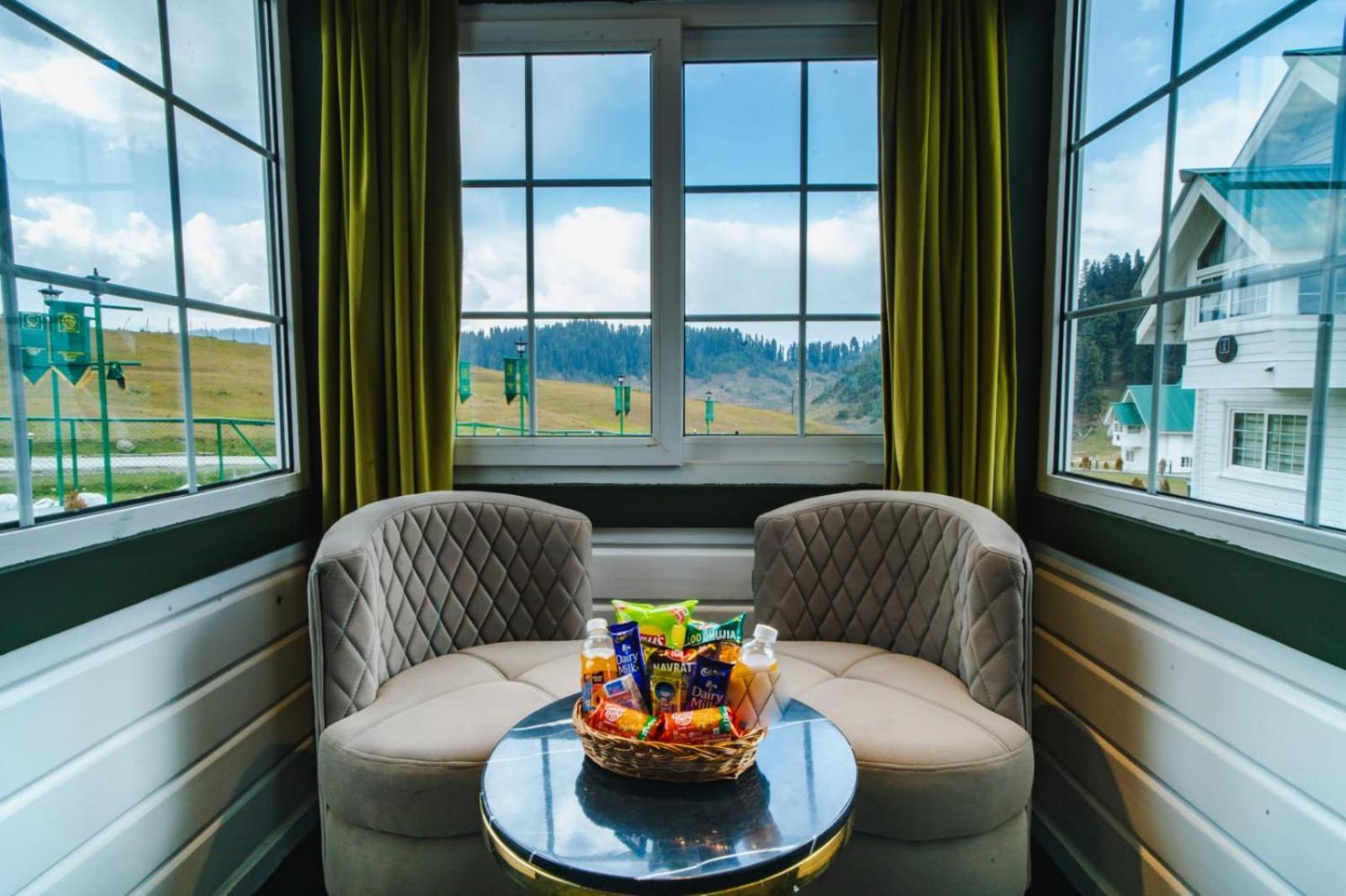 Green Rooms Resort 굴마르그 외부 사진